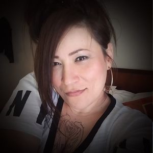 Meet your Posher, Evone